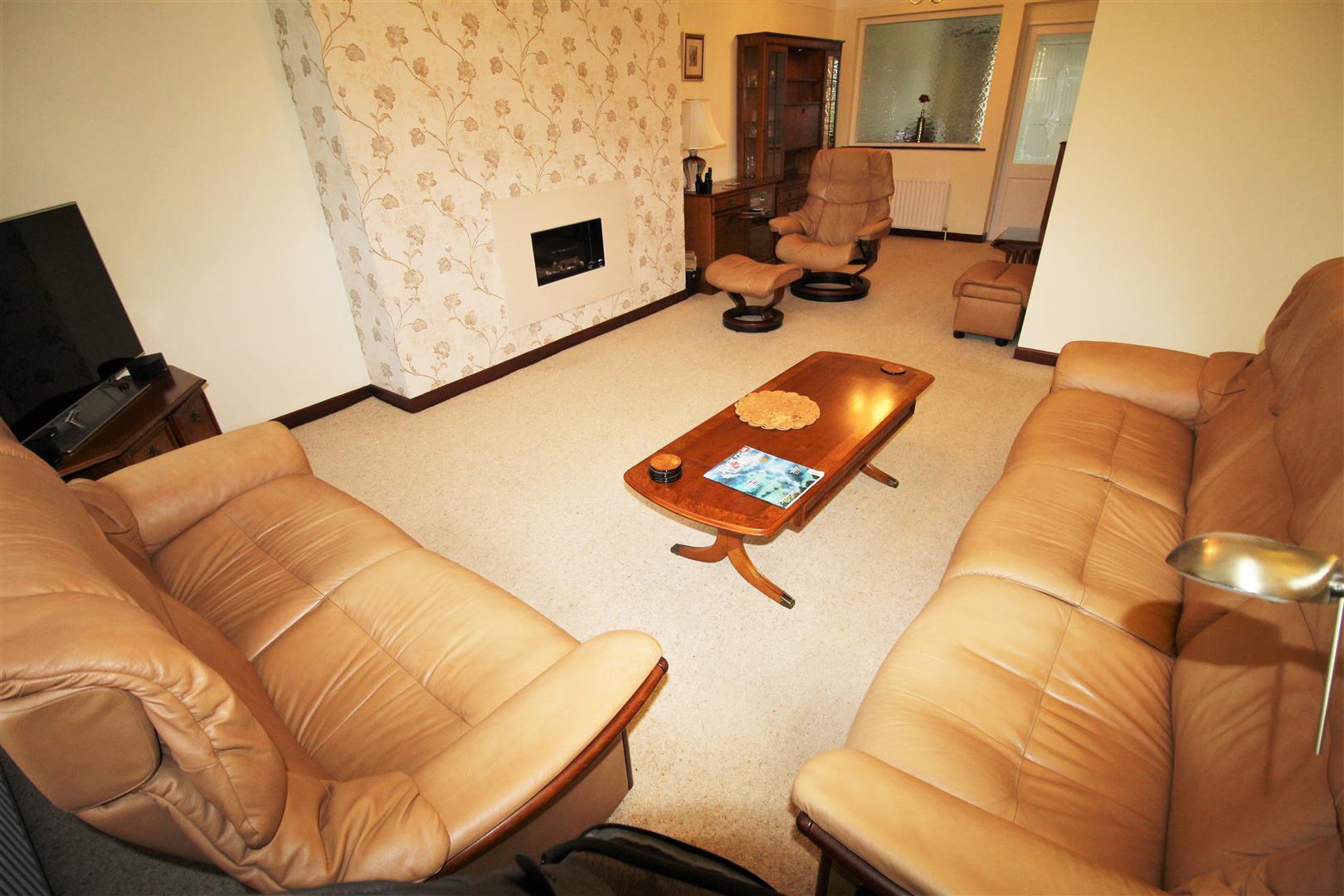 Through Lounge